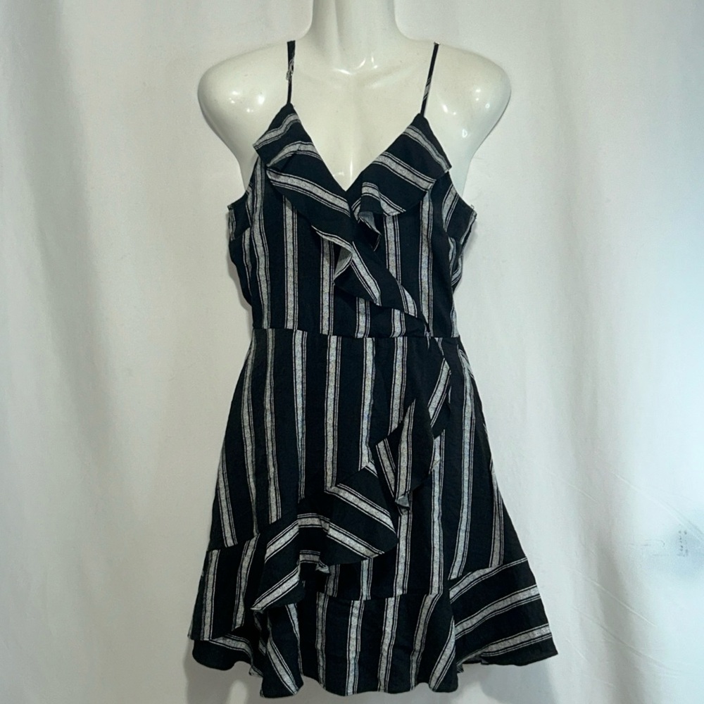 Altar'd State Black and White Mini Dress‎ Spaghetti Strap Wrap